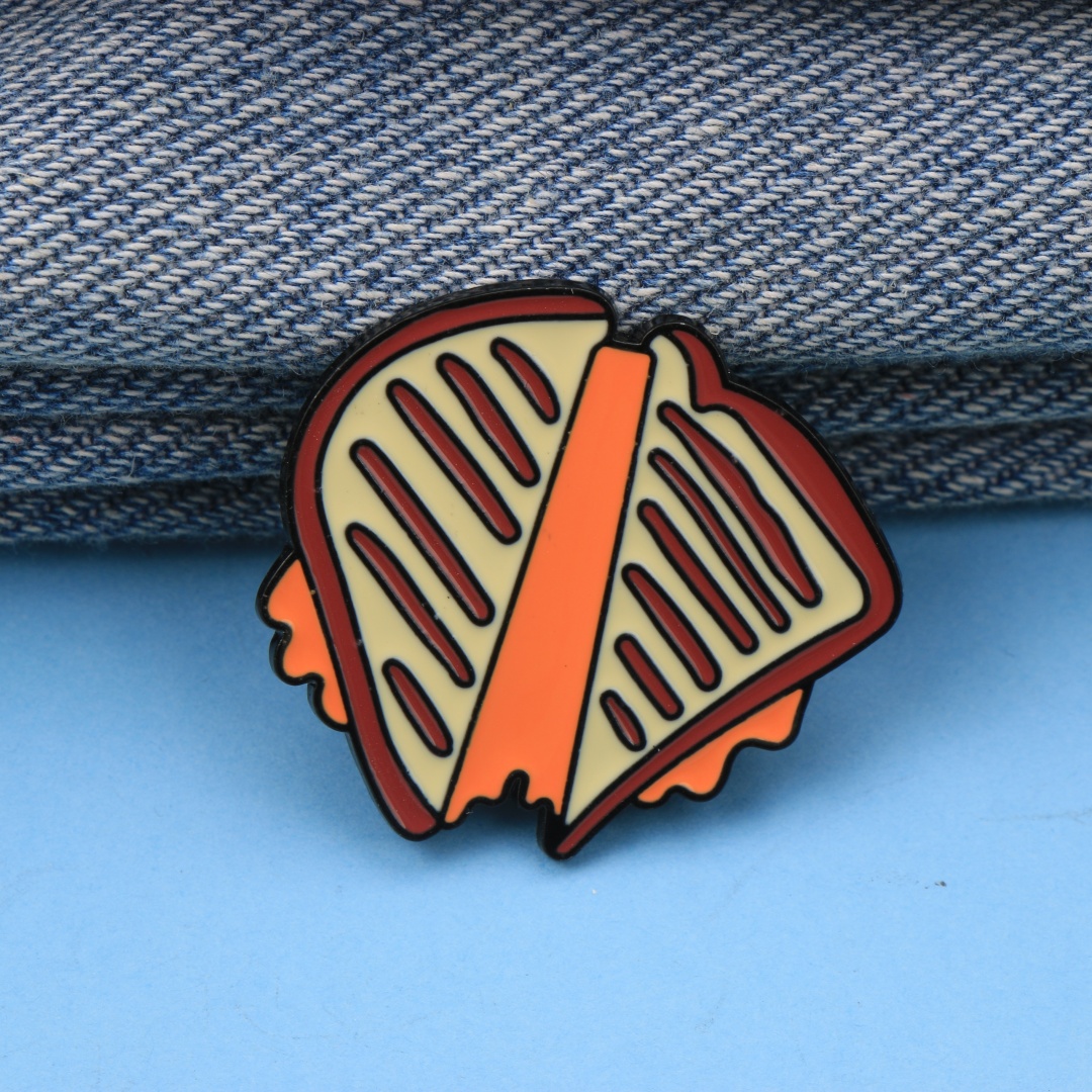 Cartoon Grilled Cheese Toast E - Zinc Food Snacks recension och pris